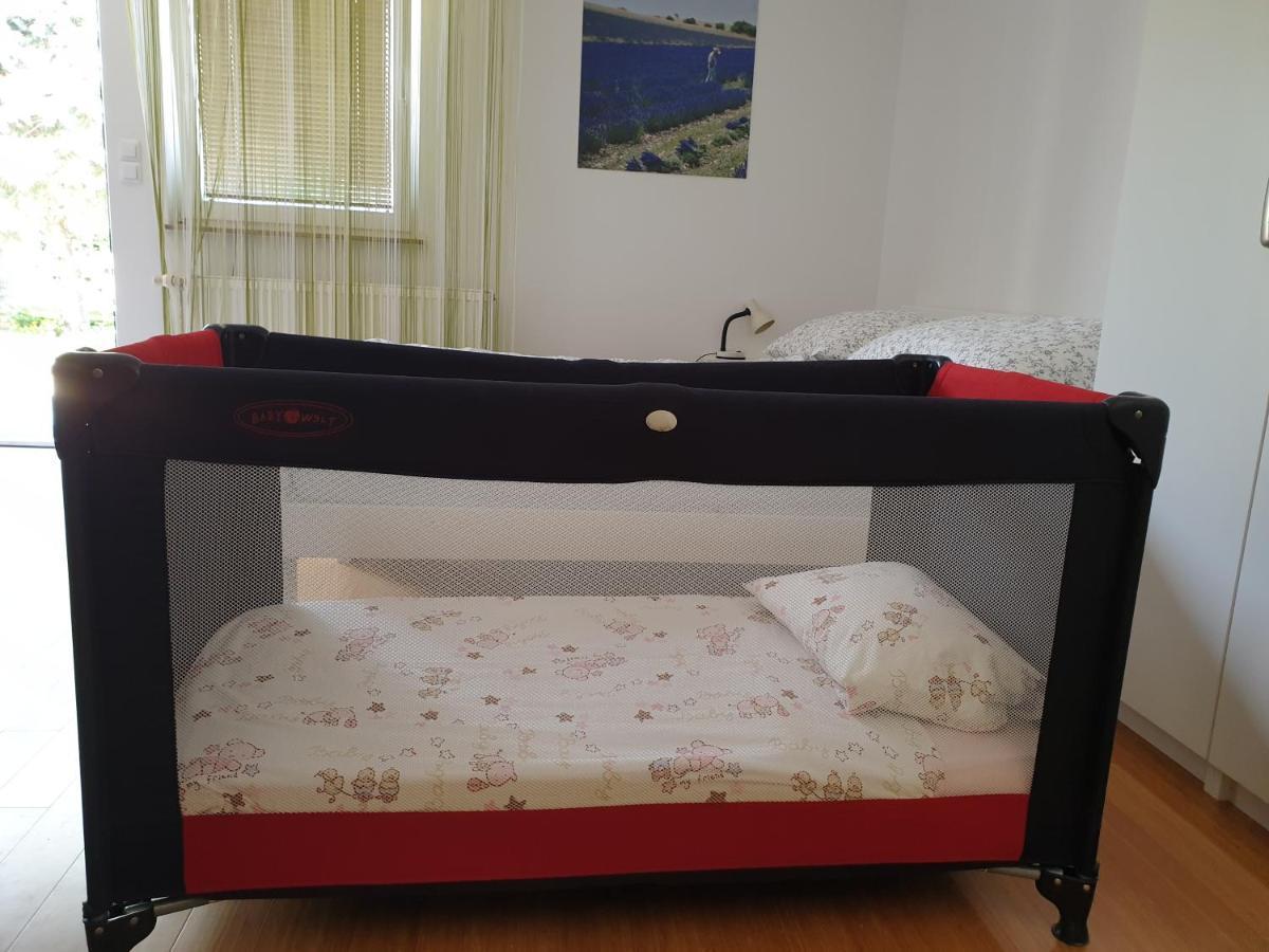 Studio Emma Ljubljana - Free Parking, Ac, Wifi Ngoại thất bức ảnh