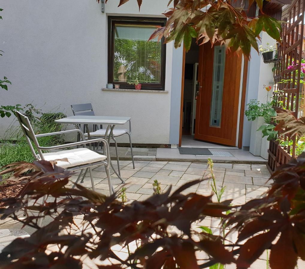 Studio Emma Ljubljana - Free Parking, Ac, Wifi Ngoại thất bức ảnh