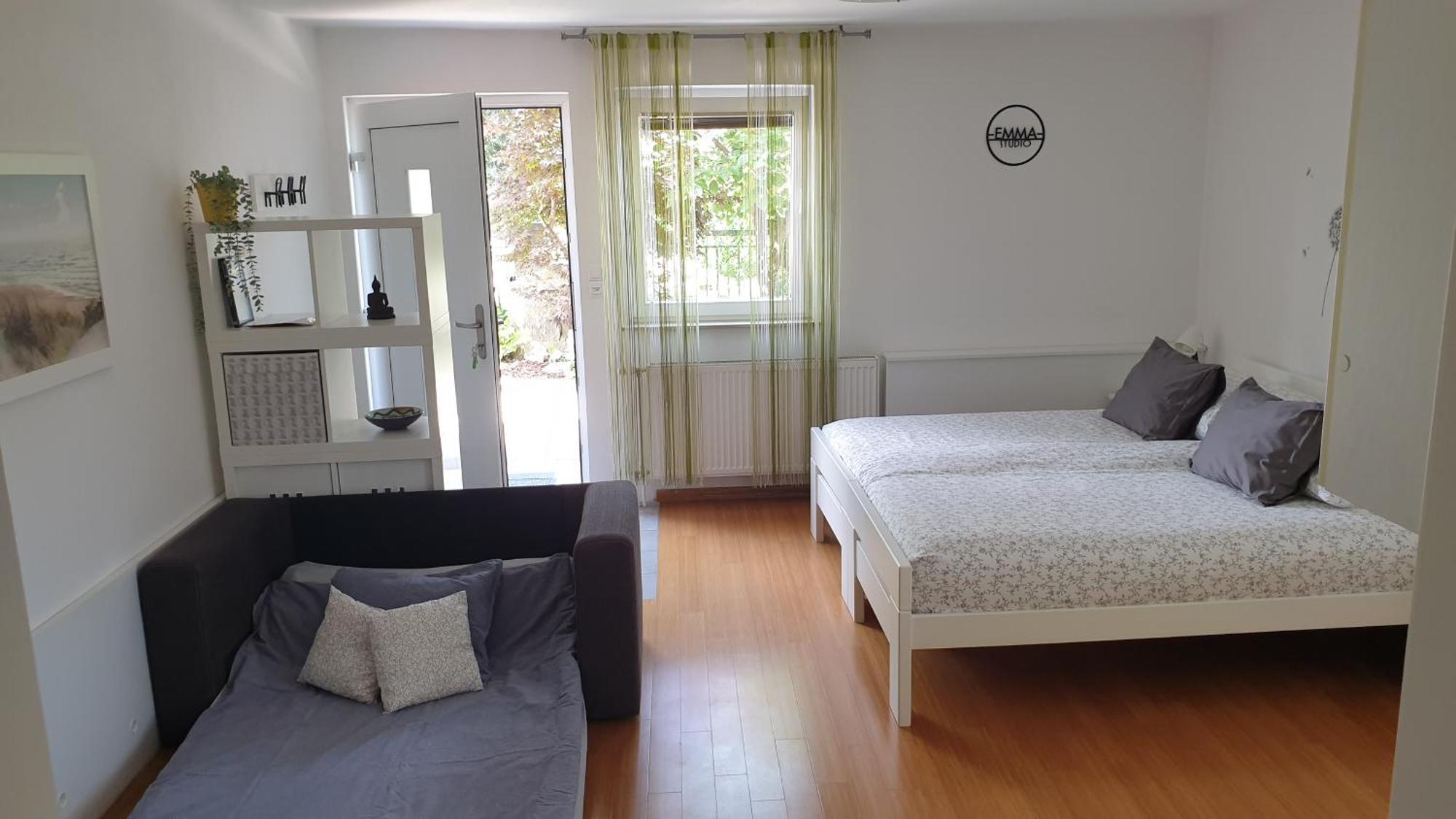Studio Emma Ljubljana - Free Parking, Ac, Wifi Ngoại thất bức ảnh